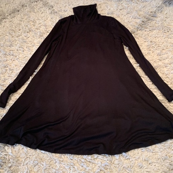 Lulus long sleeve black turtle neck dress medium - Picture 3 of 8